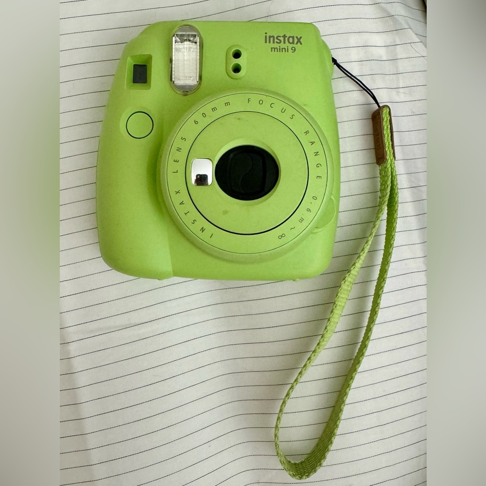 FUJIFILM Instax Mini 9